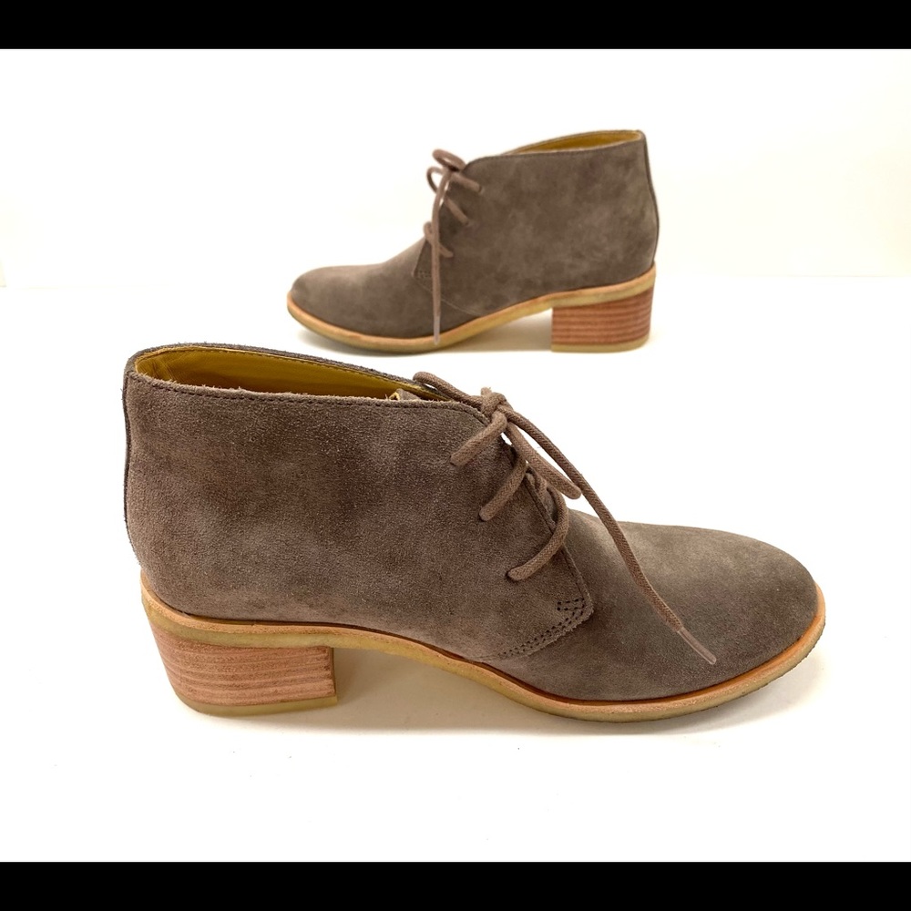 Clarks Suede Booties Size 6 Leather Brown Taupe